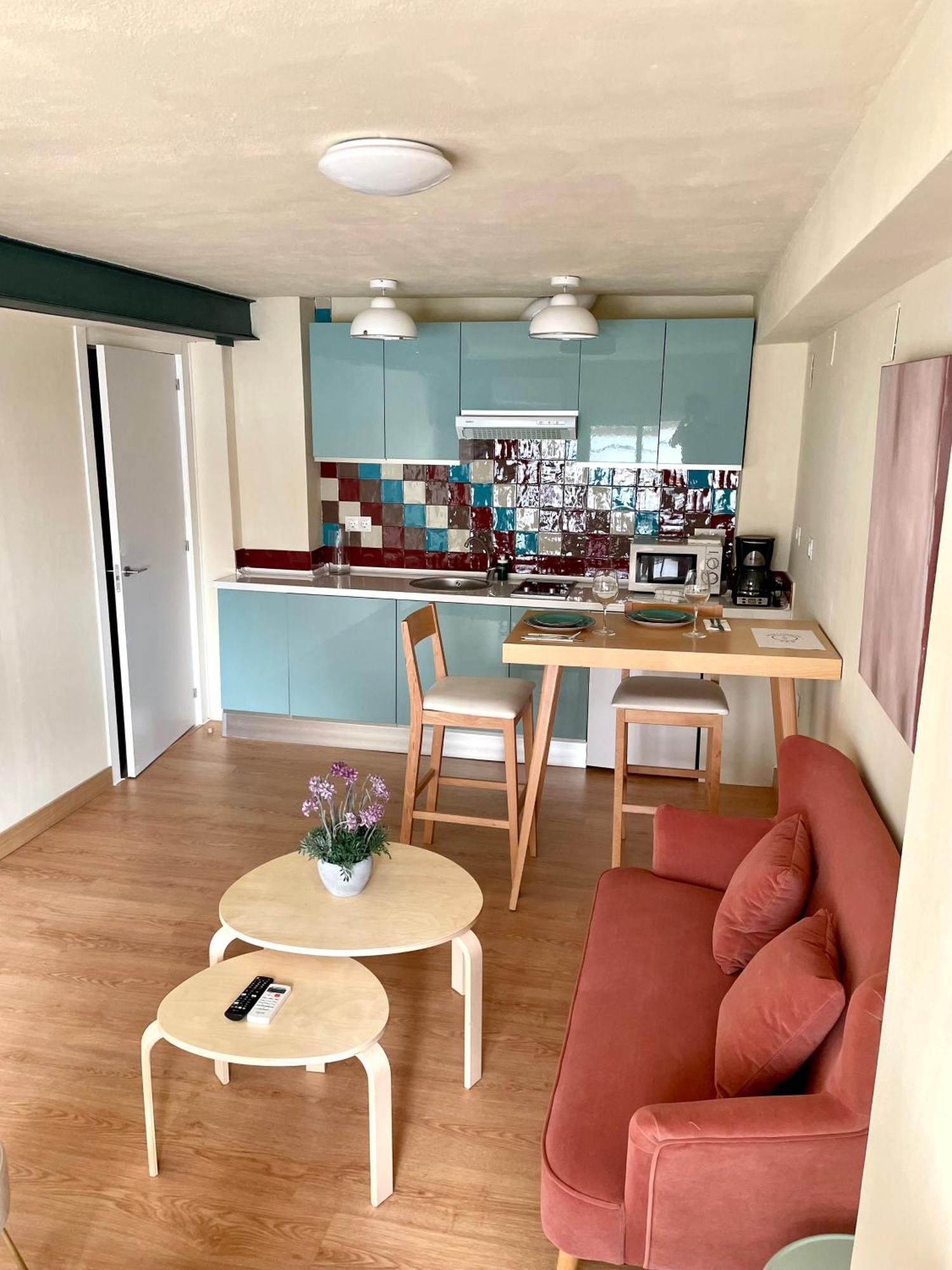 Apartamentos Socorro Plaza 론다 외부 사진