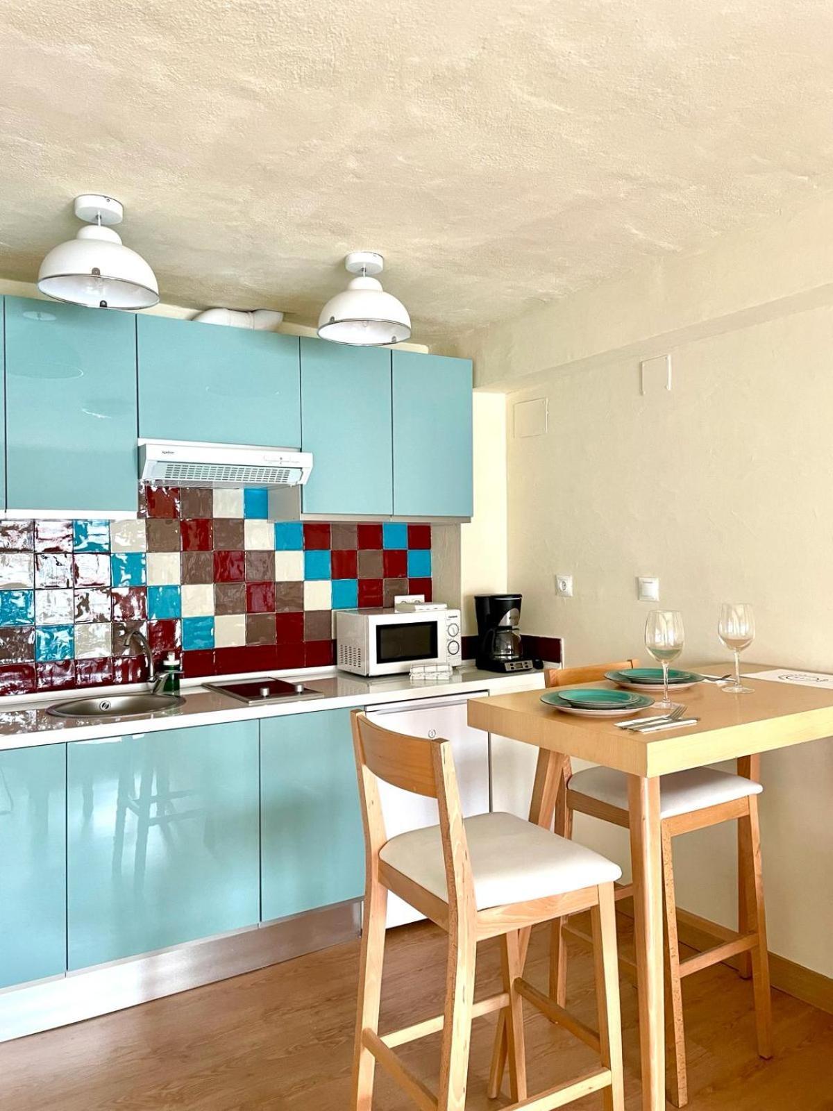 Apartamentos Socorro Plaza 론다 외부 사진
